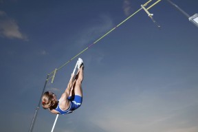 德国名将卢卡斯·梅尔滕斯稳定收官，卢卡斯 恩梅查