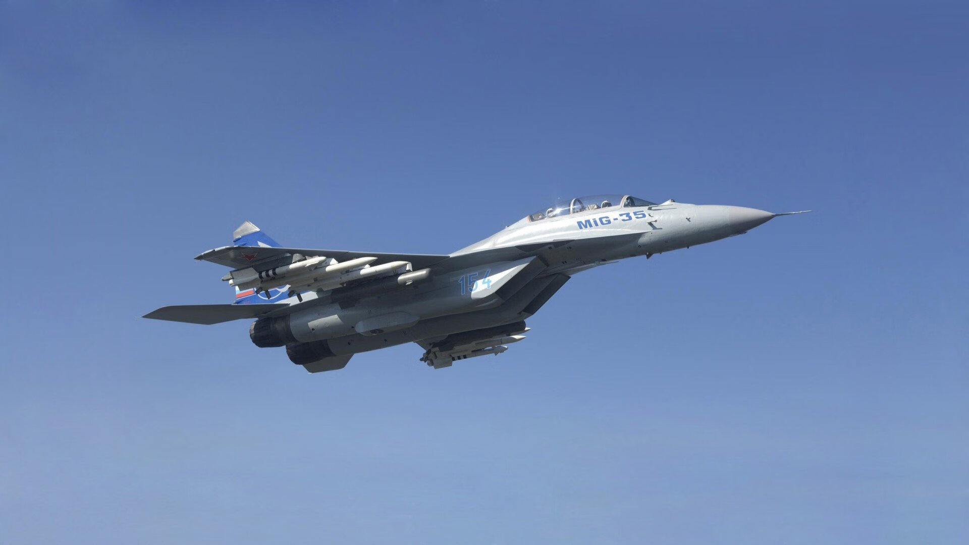 凯莉·麦基翁200米仰泳表现刷新赛会纪录,凯丽麦吉翁